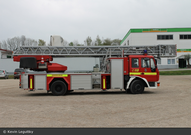 Florian Oberkirch 01/33
